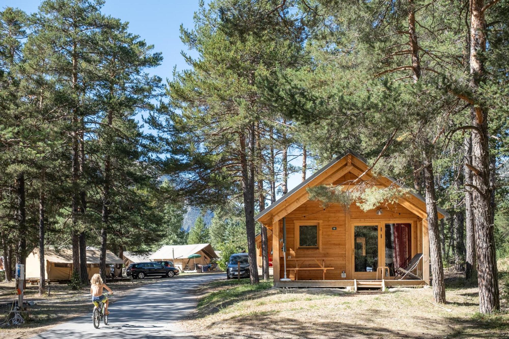 Huttopia La Claree Val-des-Prés Dış mekan fotoğraf