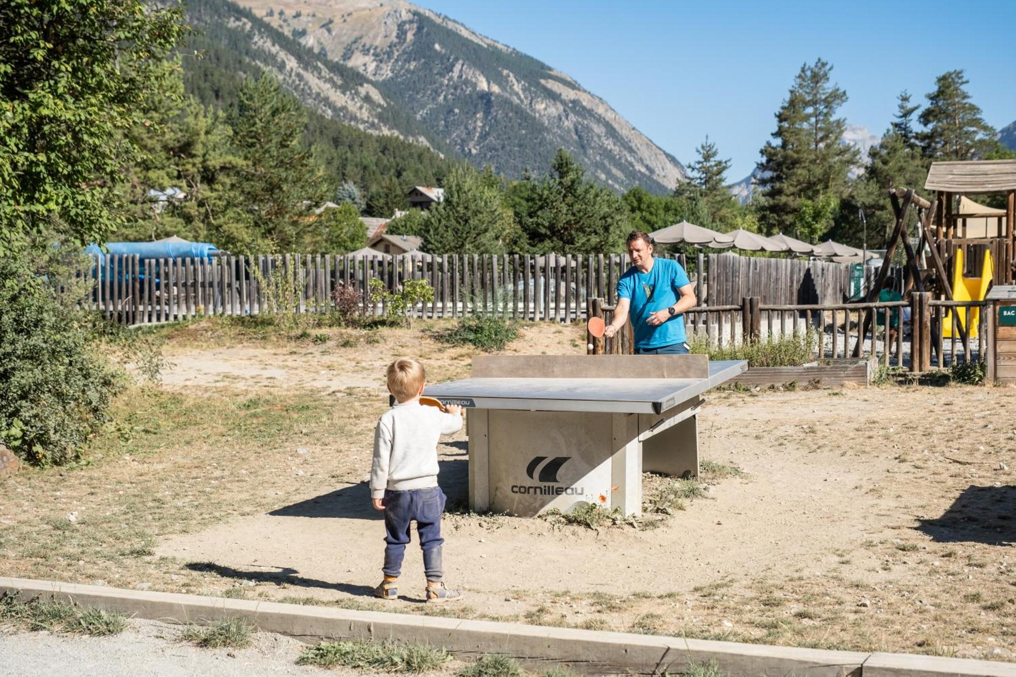 Huttopia La Claree Val-des-Prés Dış mekan fotoğraf